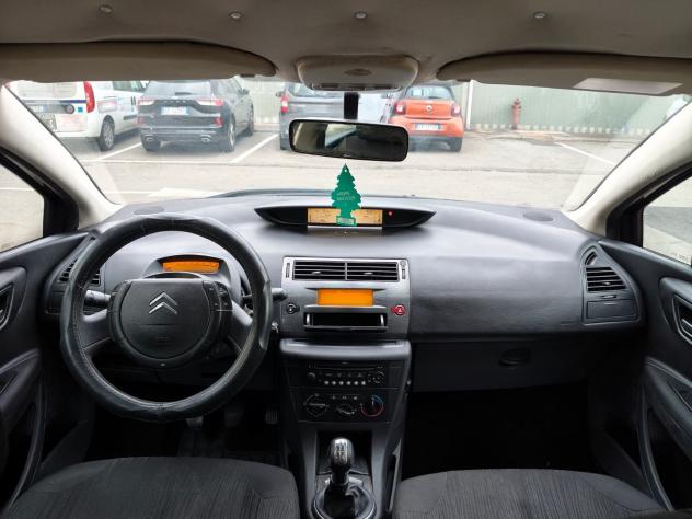Citroen C4 1.4 Elegance - Foto 9