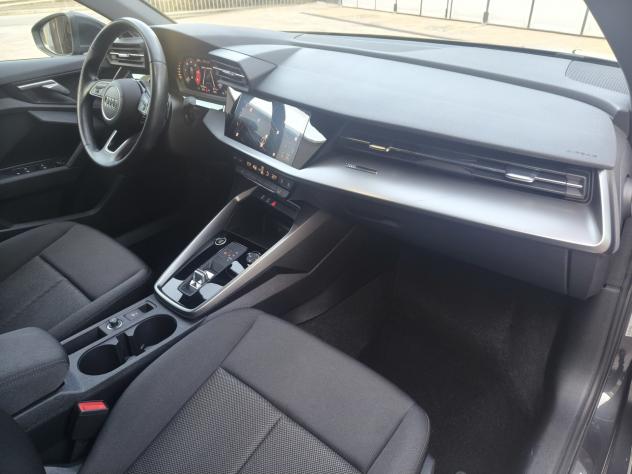 Audi A3 Sedan 35 TDI S tronic Business Advanced - Foto 8