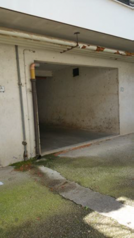 VENDESI BOX DOPPIO VELLETRI VICINANZE VIALE OBERDAN 130 - Foto 2