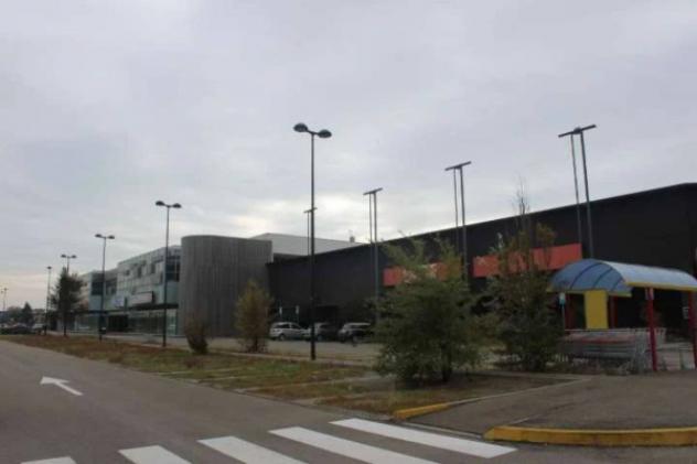 Immobile in asta di 9329 m² in vendita a Parma - Foto 2