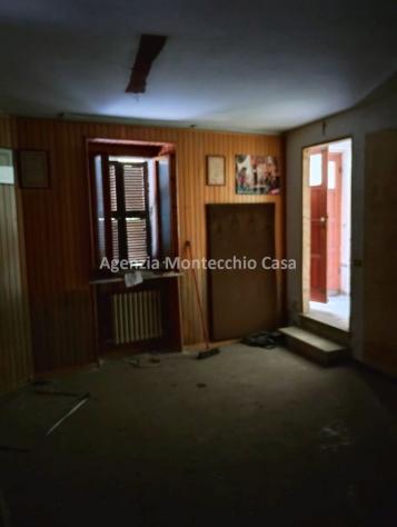 Su bifamiliare porzione di casa da ristrutturare - Foto 8