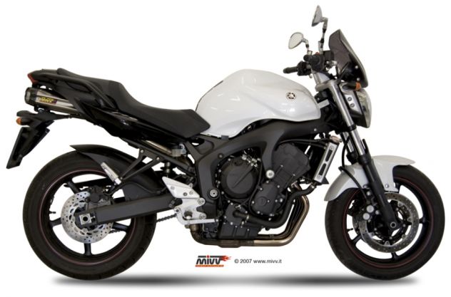 Scarico Mivv per Yamaha Fz6 Fazer Oval inox Suono Black in offerta