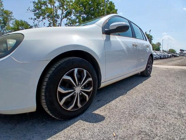 Volkswagen Golf 1.6 TDI DPF 5p. Comfortline - Foto 9