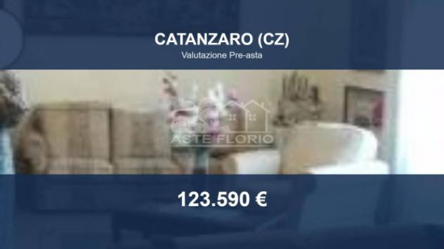 Immobile in asta di 149 m² con più di 5 locali in vendita a Catanzaro
