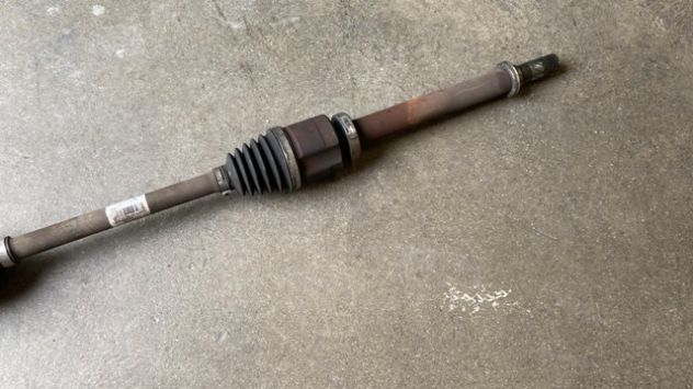 Semiasse anteriore DX Renault Megane 3 1.5DCI del 2011 (391006777R) - Foto 3