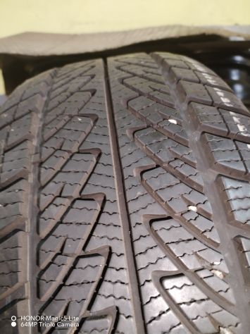 VENDO 4 pneumatici Good Year M+S ULTRAGRIP 215/55/R 16 97 H