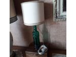 Lampada con bottiglia artistica in vetro verde