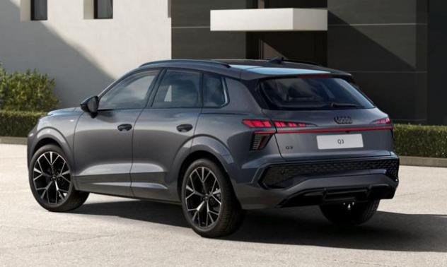AUDI Q3 TFSI 110 kW S tronic S Line Edition rif. 23703268 - Foto 2