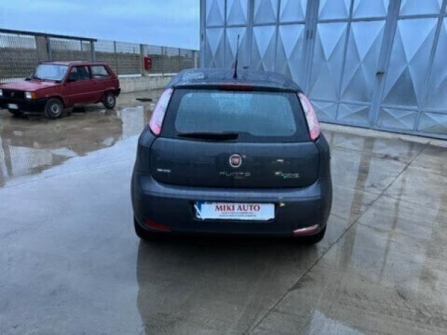 Fiat Punto 1.4 8V 5 porte Natural Power Street - Foto 4