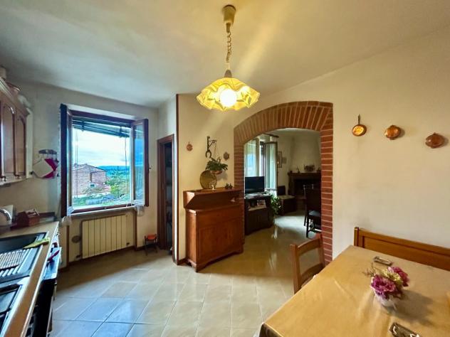Appartamento in vendita a Coroncina - Siena 94 mq Rif: 1362645