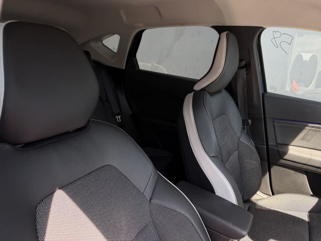Renault Captur E-Tech hybrid 1.6 E-TECH HEV 145 TECHNO AUTO - Foto 9