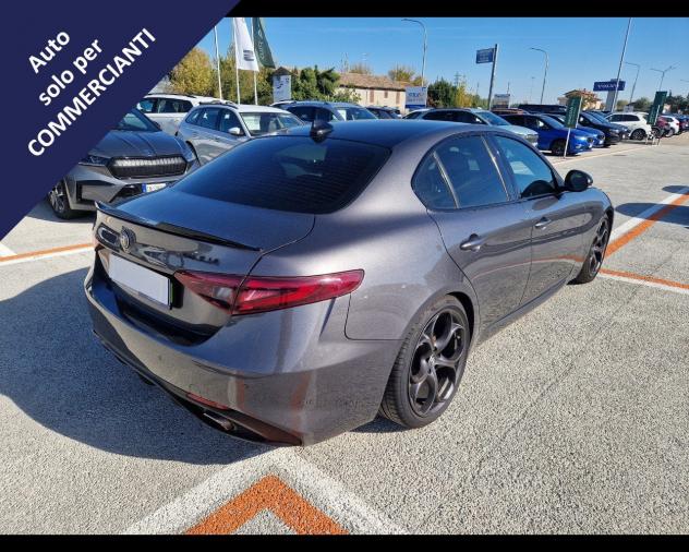 Alfa Romeo Giulia Giulia (2016) - Giulia 2.2 Turbodiesel 210 CV AT8 AWD Q4 Vel - Foto 5