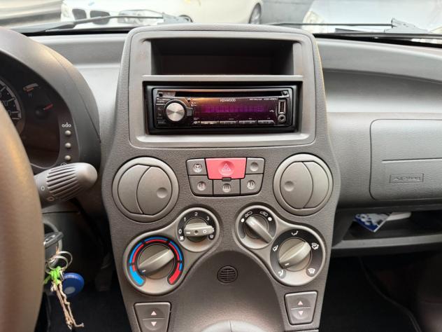 Fiat Panda 1.2 Emotion 69cv E5 IDONEA NEOPATENTATI - Foto 10