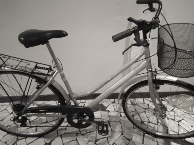 City bike mod 28 con 6 rapporti perfette condizioni - Foto 4