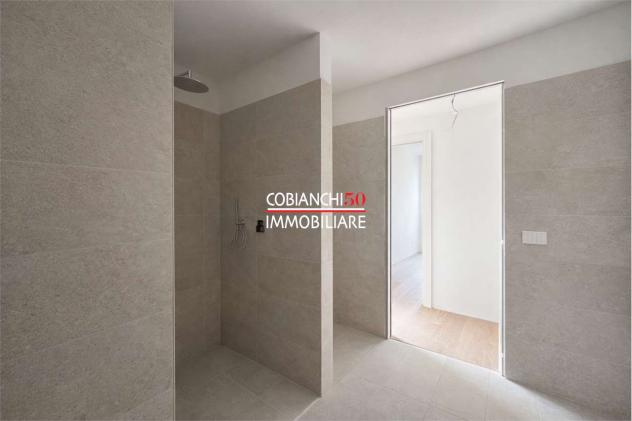 V000836 - NUOVO ATTICO, APE A4, CON ROOF TOP E GARAGE - Foto 16