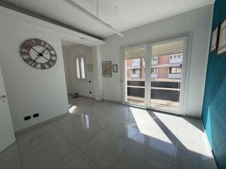 Trilocale in affitto a Rovigo