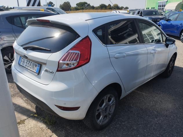 Ford Fiesta 1.4 5 porte Bz.- GPL Black & White Edition - Foto 3