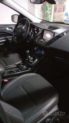 2 Ford Kuga 2wd 2.0 tdci e 1.5 tdci 120cv - Foto 7