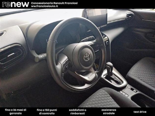 TOYOTA Yaris Cross 1.5 H Active FWD e-CVT 115cv rif. 23764208 - Foto 8