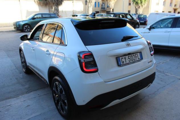 FIAT 600 Hybrid 100 CV DCT MHEV La Prima rif. 23781110 - Foto 3