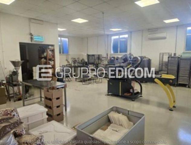 Fabbricati costruiti per esigenze commerciali di 358 mq in vendita a Modica - Rif. 3559438 - Foto 9