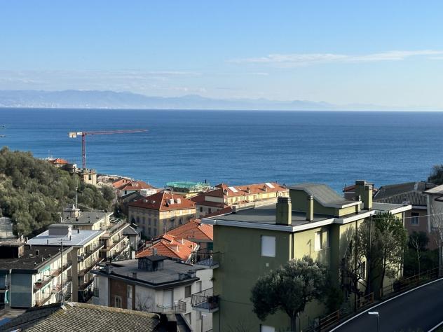 Trilocale in vendita a Celle Ligure