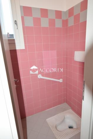 NEGOZIO di 3 vani e di 193 mq (ALTIVOLE) rif. BL059V - Foto 9