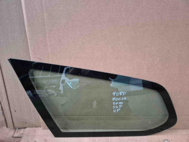 VETRO FISSO POSTERIORE SX FORD Focus S. Wagon 4° Serie (0811)