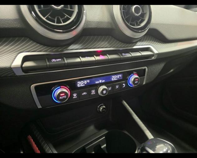 AUDI Q2 35 TFSI S-TRONIC IDENTITY BLACK rif. 24057975 - Foto 7