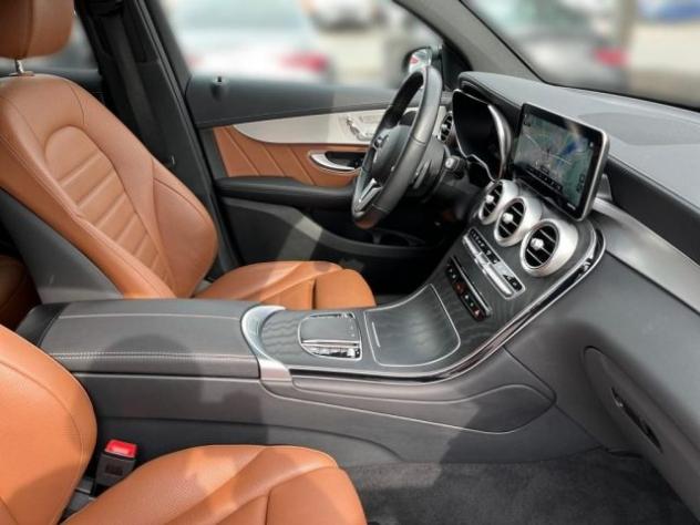 MERCEDES-BENZ GLC 300 de 4Matic Plug-in hybrid Coupé Premium Amg rif. 22168528 - Foto 8