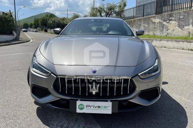 Maserati Ghibli V6 430 CV Q4 Gransport - Foto 2