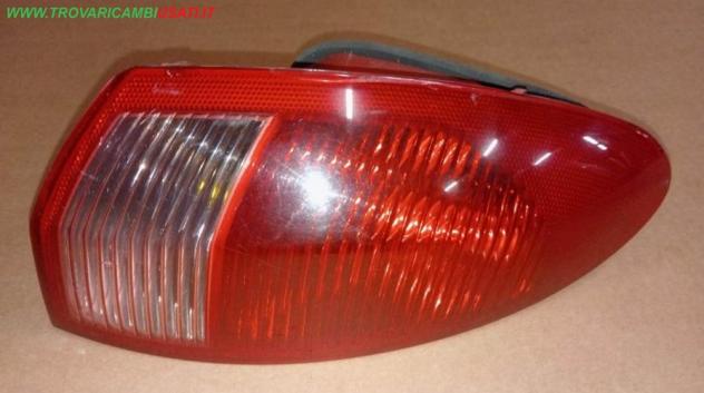 FANALE POST.D.(parte est.) 46556347 999-U65746 Parti elettriche  Fanaleria  Fanali  Fanale post. dx. ALFA ROMEO - 147 GTA - 2002  2006, ALFA ROMEO - 1