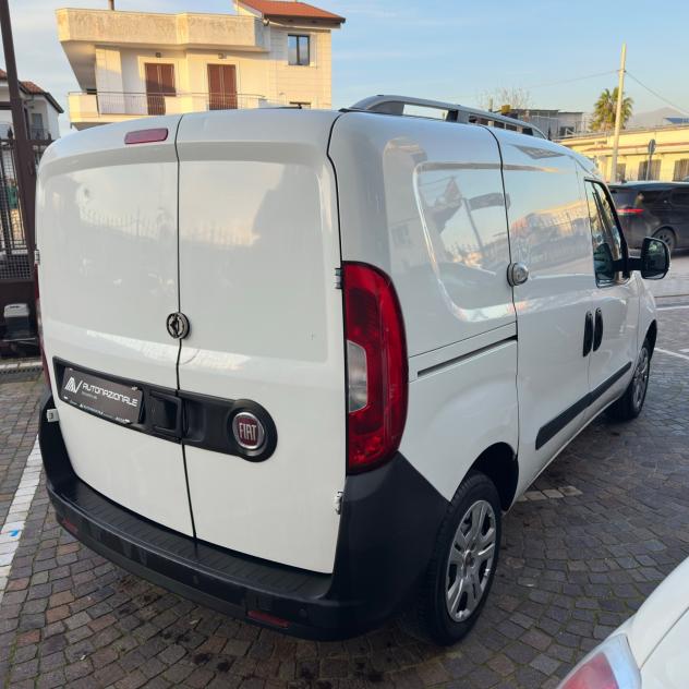 Fiat Dobl1.3 Multijet Cargo Lamierato SX - Foto 4