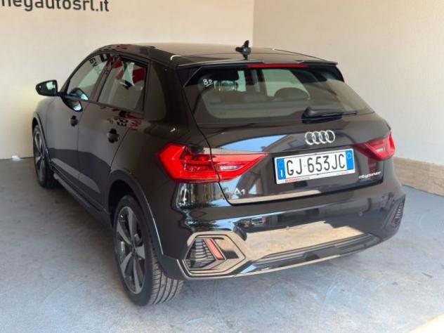 AUDI A1 citycarver 30 TFSI Identity Contrast rif. 24019206 - Foto 7