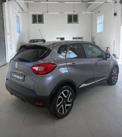 RENAULT Captur 1.5 dCi 8V 90 CV Start&Stop Energy R-Link rif. 24176372 - Foto 3