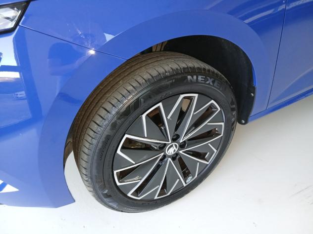 Skoda Kamiq 1.0 tsi Black Dots 95cv - Foto 8