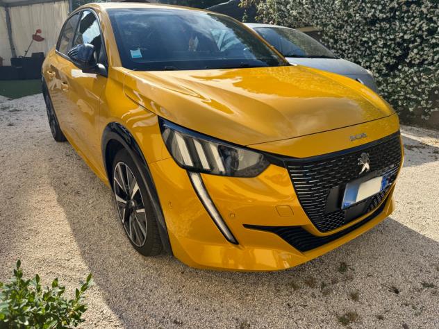 Peugeot 208 PureTech 100 Stop&Start 5 porte GT - Foto 3