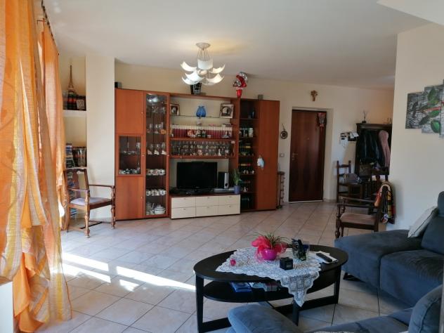 Casa semindipendente in vendita a Avenza - Carrara 180 mq Rif: 1139063