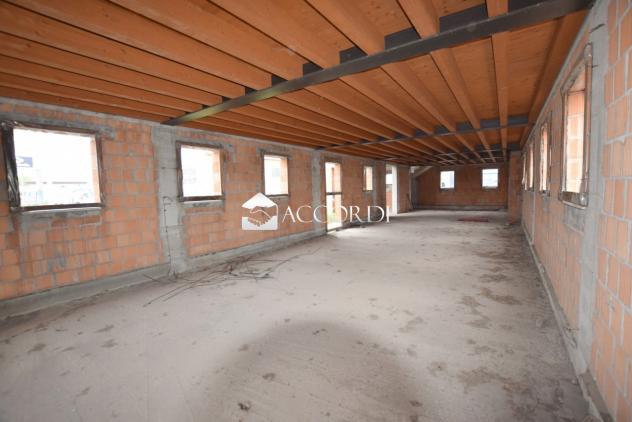 CASA AFFIANCATA di 6 vani e di 233 mq (MONTEBELLUNA) rif. PCS45D - Foto 4