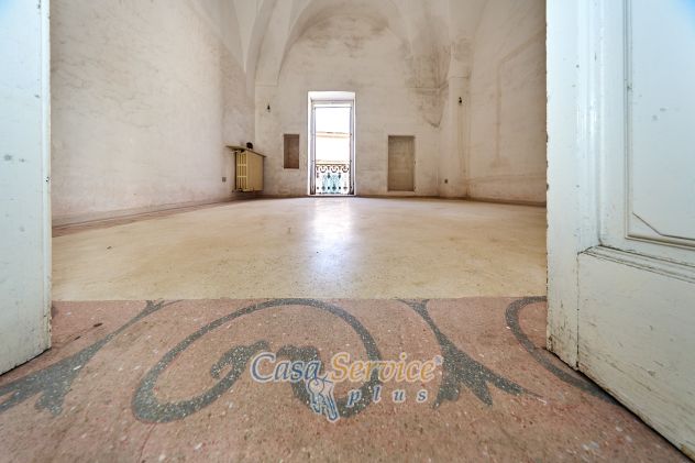 Palazzotto storico con volte a stella e terrazza - Foto 8