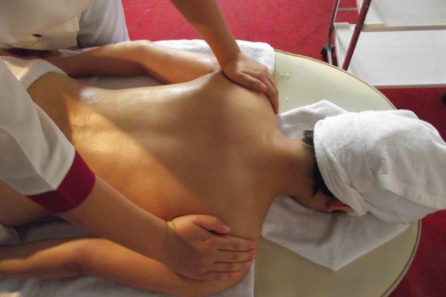 TEL-3517913638-RAGAZZA ORIENTALI MASSAGGI RILASSANTE DOLCE CARINA Centro Massag - Foto 3