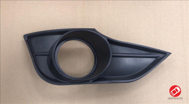 7AY034 GRIGLIA DX FORATA PARAURTI AIXAM E-COUPE CROSSOVER CITY COUPE