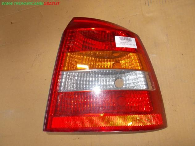 FANALE POST.D. OPEL ASTRA (T98)  Parti elettriche  Fanaleria  Fanali  Fanale post. sx. OPEL - ASTRA F - 01-03-1998 - 01-02-2004