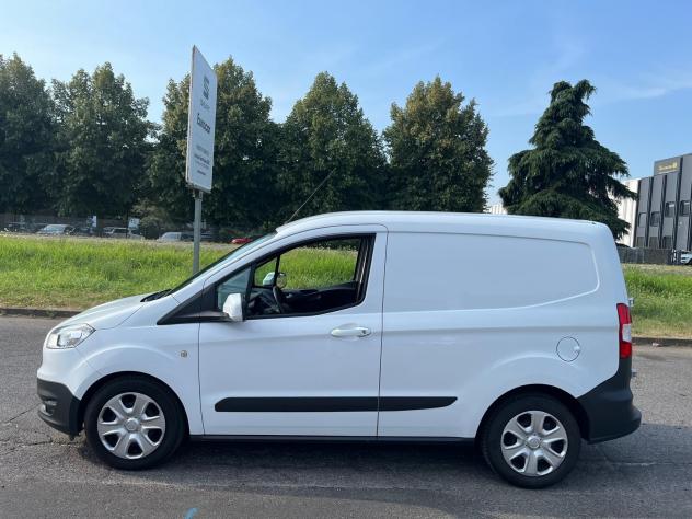 Ford Transit Courier 1.5 TDCi 75CV Van **+IVA** - Foto 6