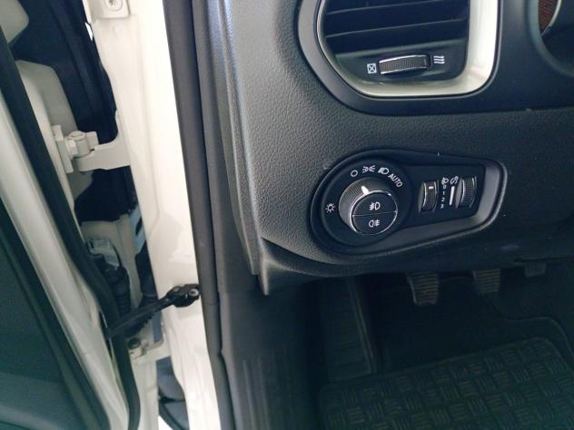Jeep Renegade 1.6 Mjt 130 CV Limited - Foto 9
