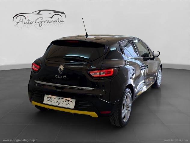 RENAULT Clio TCe 12V 90CV 5p. Moschino Intens RS LINE! - Foto 7