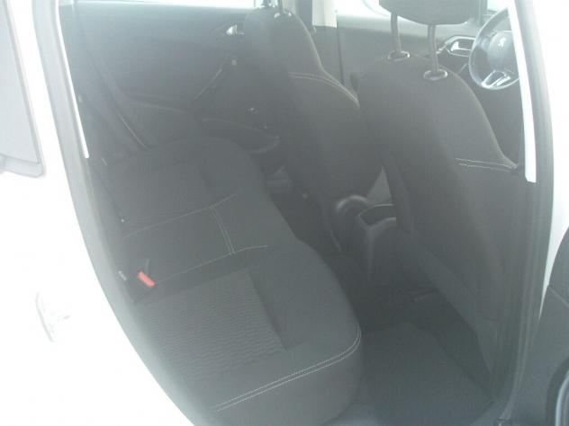 Peugeot 208 BlueHDi 75 5 porte Allure - 2015 - Foto 10
