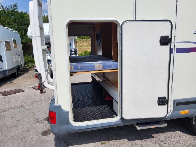 CAMPER CHALLENGER DUCATO MANSARDATO 7 POSTI DOPPIA DINETTE LETTI CASTELLO POSTERIORI CLIMATIZZATORE GENERALI USATO - Foto 8