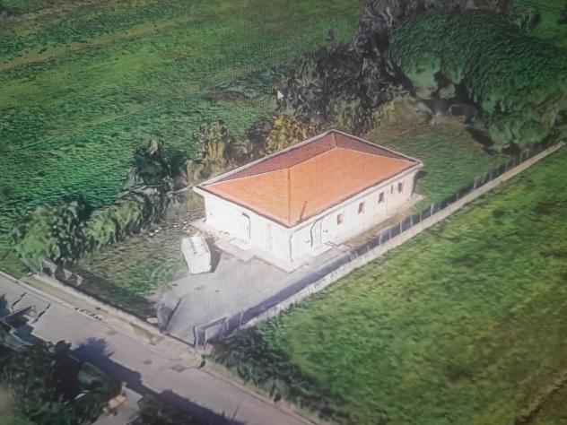 Magazzino in vendita a Badia - Cascina 260 mq Rif: 1422742