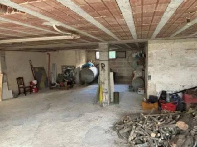 Immobile in asta di 230 m² con più di 5 locali in vendita a Sava - Foto 2